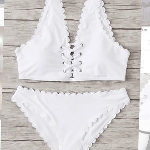 BNIB Scalloped edge white bikini.